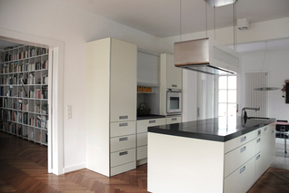 ROOMMATES, Düsseldorf, Katharina Hagemann, Grafik Designer, Nicola Warnholtz, Interior Designer, digitale Bildbearbeitung, digitale Ansichten, Farbberatung, Küche, Küchen-Fronten, farbliche Raumkonzepte